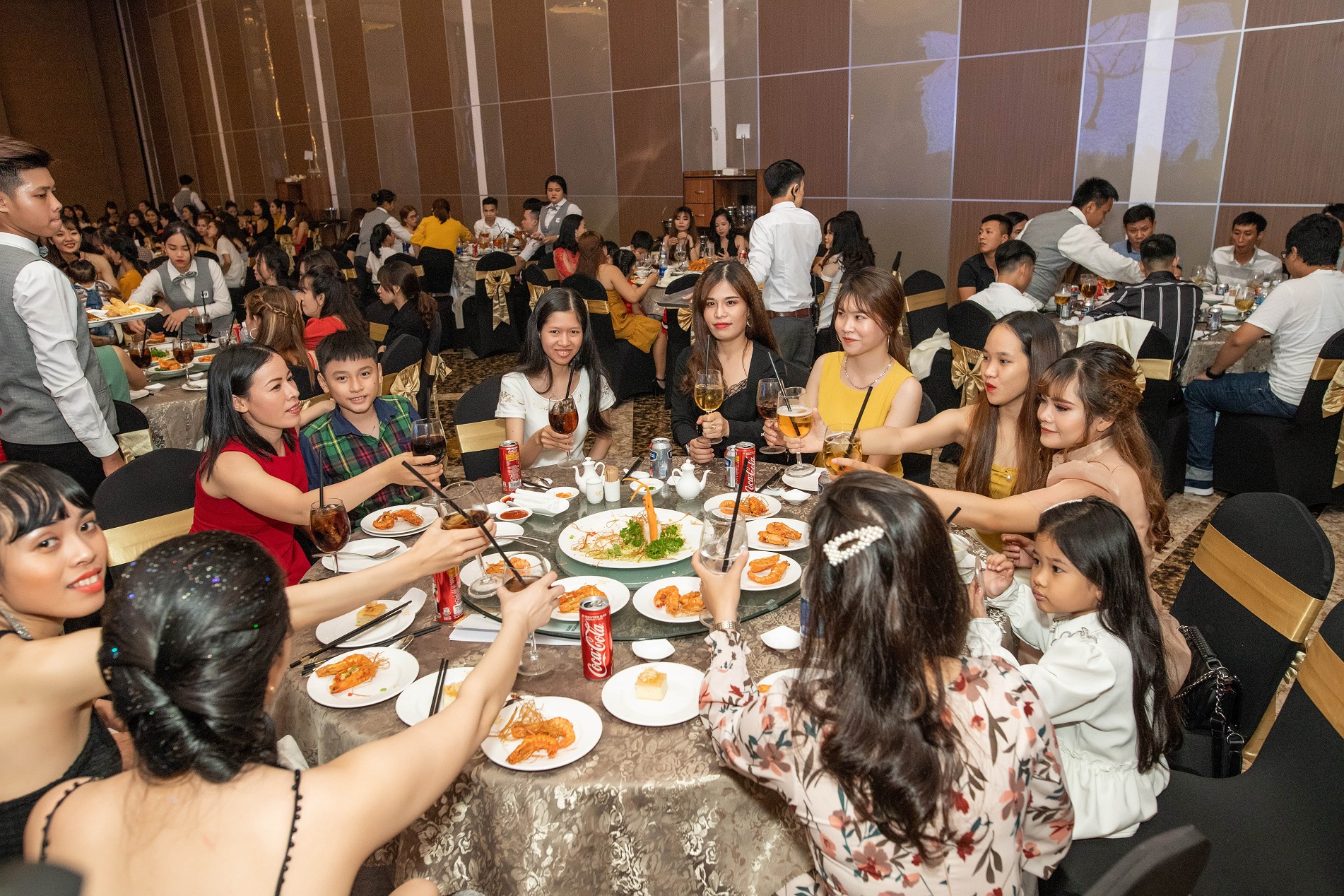 Kỷ niệm 10 năm thành lập công ty