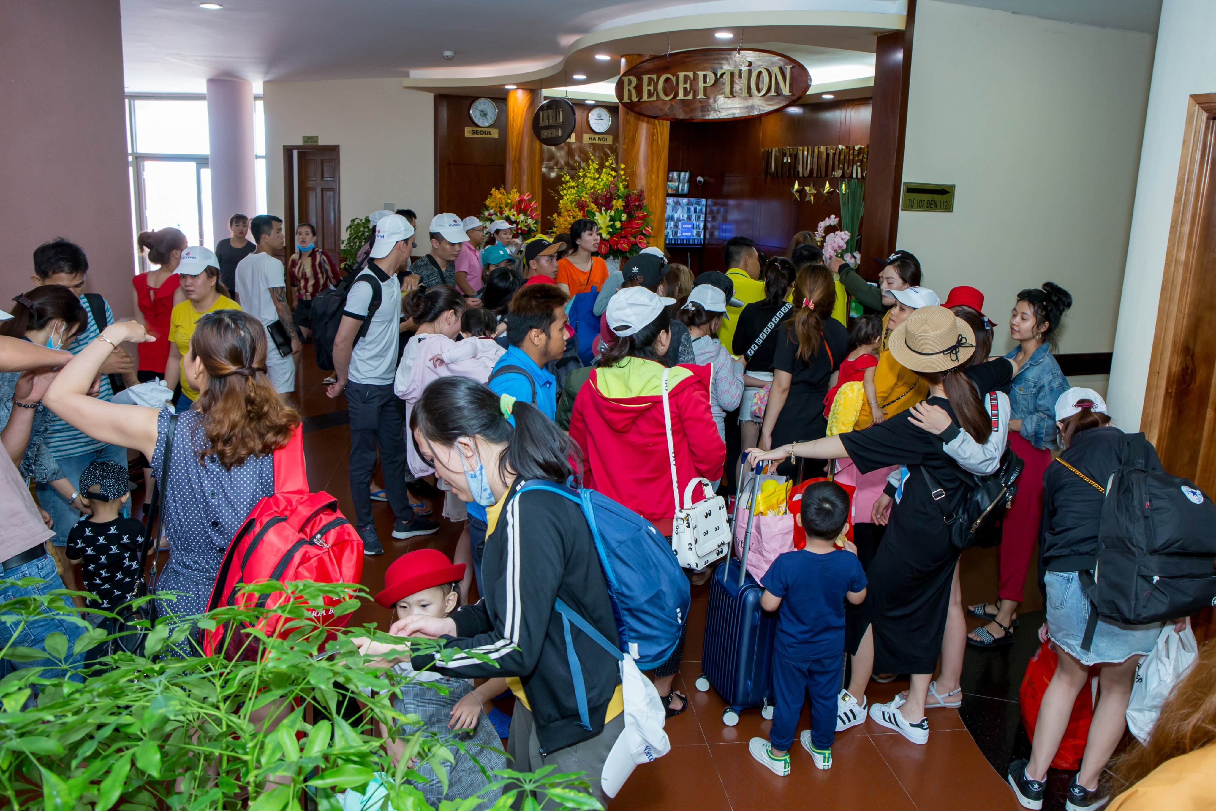 Du lịch hàng năm